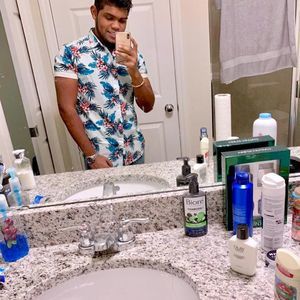 Meet your Posher, Jamil